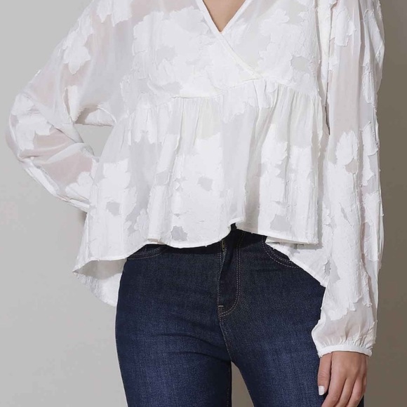 Aritzia Wilfred Augustine Peplum Blouse Size Small - Picture 9 of 9